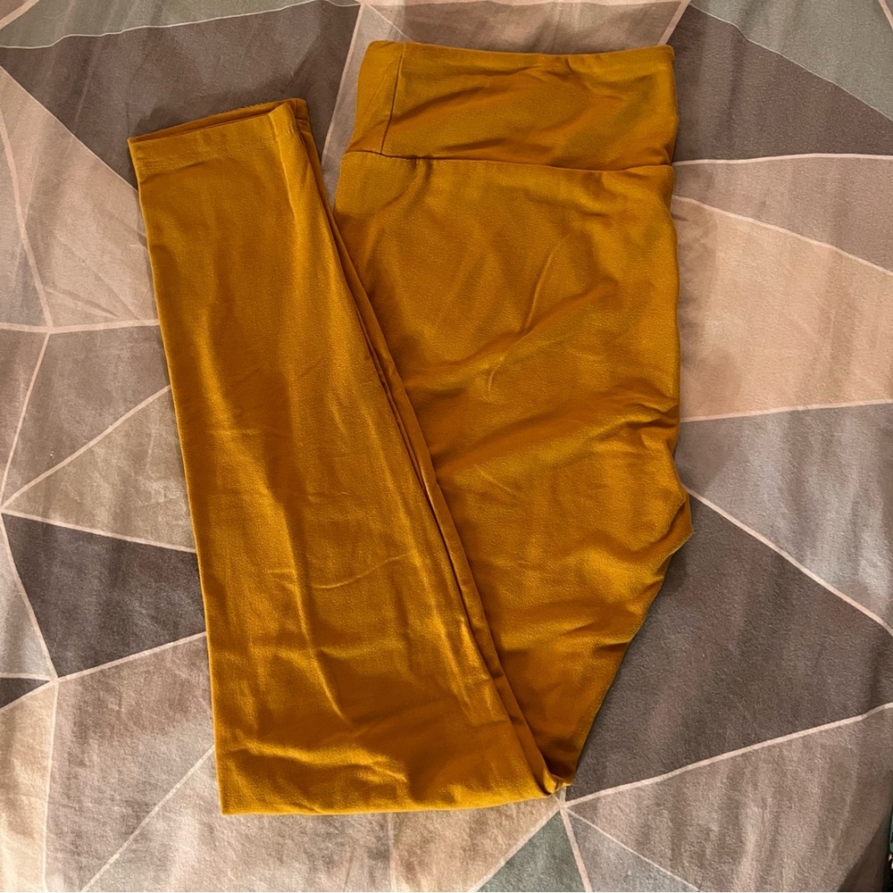LulaRoe OS Leggings - Solid Mustard Yellow